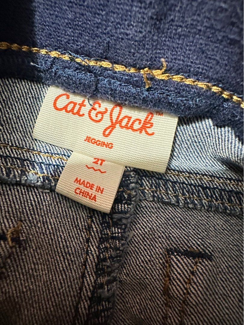 Cat & Jack Jeggings (Category: Babies & Kids Fashion) located in Paranaque City. Submitted by decluttermatters (Listing ID 1376410489, Image 2). Description: 👖 From 🇺🇸 👖 Size is 2T RFS: Outgrown ✅ For used items, kindly manage your expectations. If you are meticulous with used clothings, I highly suggest you bid on new or excellent used condition items to save us both time and hassle. Thanks! ✅ Actual color may differ due to lighting and depe