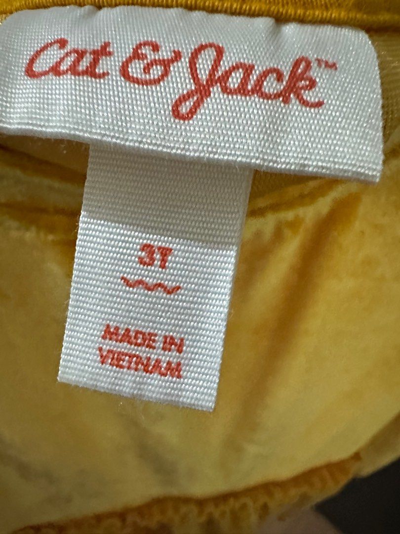 Cat and Jack Mustard Dress (Category: Babies & Kids Fashion) located in Paranaque City. Submitted by decluttermatters (Listing ID 1376400174, Image 3). Description: 👗 From 🇺🇸 👗 Never worn, washed only. 👗 Size is 3T RFS: Outgrown.
