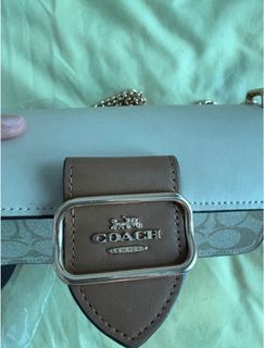 (Category: ) located in . Submitted by fayhouri (Listing ID 1376312056, Image 1). Description: .