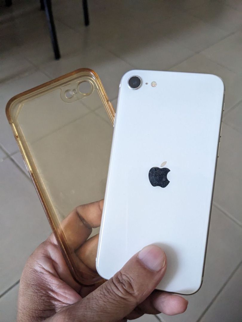 Cool iPhone SE 2022 (3rd gen) with free airtag (Category: iPhone SE Series) located in Makati City. Submitted by remiph (Listing ID 1376297414, Image 3). Description: I am an IT engineer leaving Manila soon and need to declutter many gadgets I had purchased. As a real nerd, you can these things were cared for and well maintained. All items can be checked and tested. I am located near Makati greenbelt and can move 5-6km around like Megamall/MOA/SM