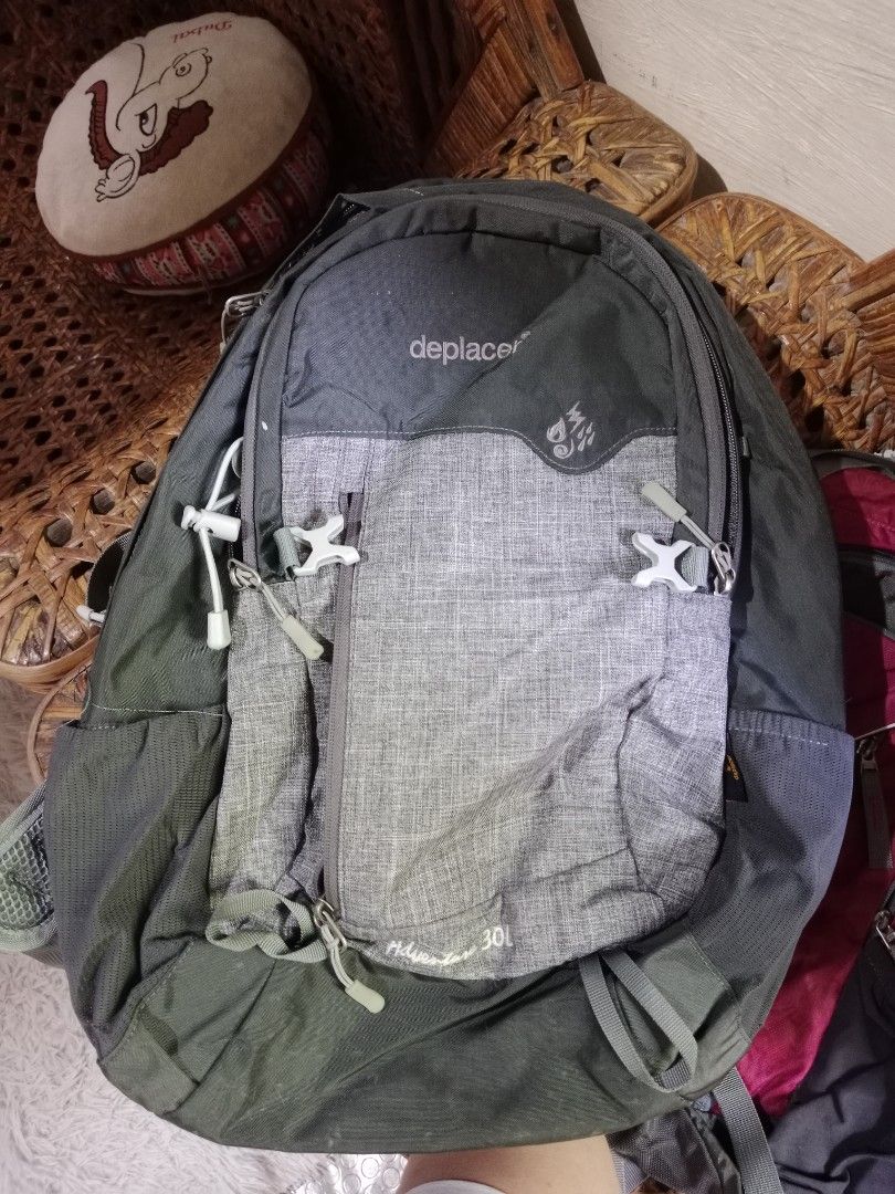 Deplacer 30 Liters Hiking Bag (Category: Hiking & Camping) located in General Tinio. Submitted by hongkongapparel (Listing ID 1376290264, Image 1). Description: Deplacer 30 Liters Hiking And Camping Bag Color: Gray Issue: No Issue.