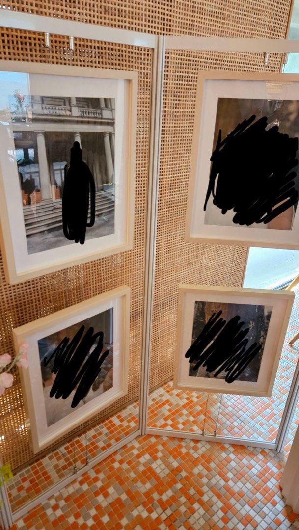 Display frame64885340999042110