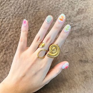 (Category: ) located in . Submitted by monu__ (Listing ID 1376315588, Image 1). Description: .
