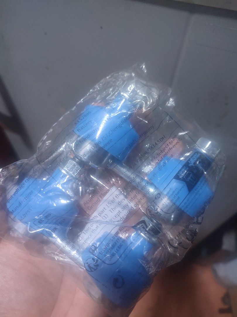 Front stabilizer link (Category: Body Parts and Accessories) located in Valenzuela. Submitted by oldbutgoods (Listing ID 1376346106, Image 1). Description: front stabilizer link dont know what car model.