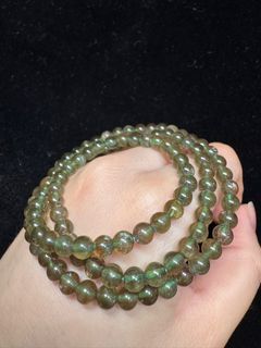 (Category: ) located in . Submitted by purplecrystals (Listing ID 1376354630, Image 1). Description: .
