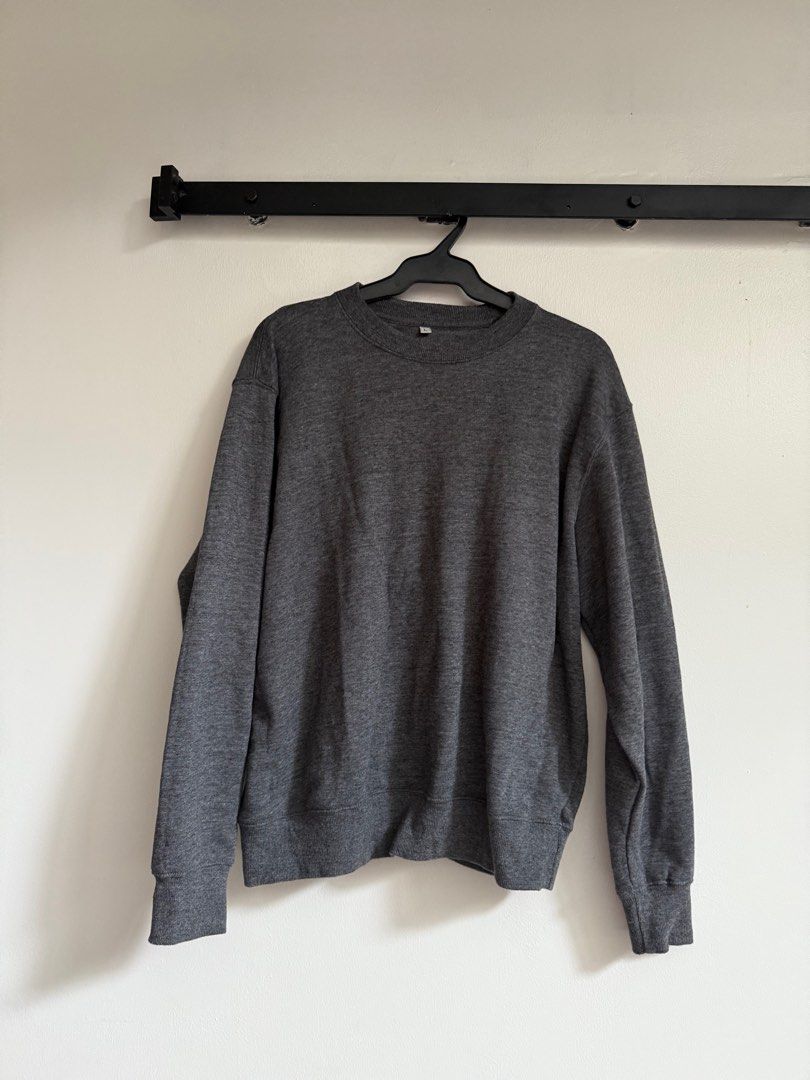 gray sweater (Category: Sets & Coordinates) located in Paranaque City. Submitted by brandnewprelovedforsale (Listing ID 1376299524, Image 1). Description: shoulder 20 in pitt 24 in length 25 in.