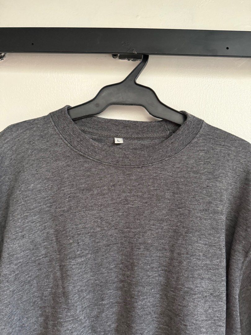 gray sweater (Category: Sets & Coordinates) located in Paranaque City. Submitted by brandnewprelovedforsale (Listing ID 1376299524, Image 2). Description: shoulder 20 in pitt 24 in length 25 in.