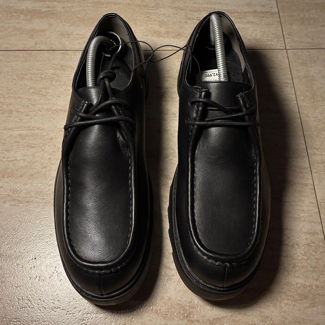 GU JAPAN Tylorean Shoes (Category: Dress Shoes) located in Valenzuela. Submitted by titorod (Listing ID 1376345916, Image 1). Description: US Size 9-9.5.