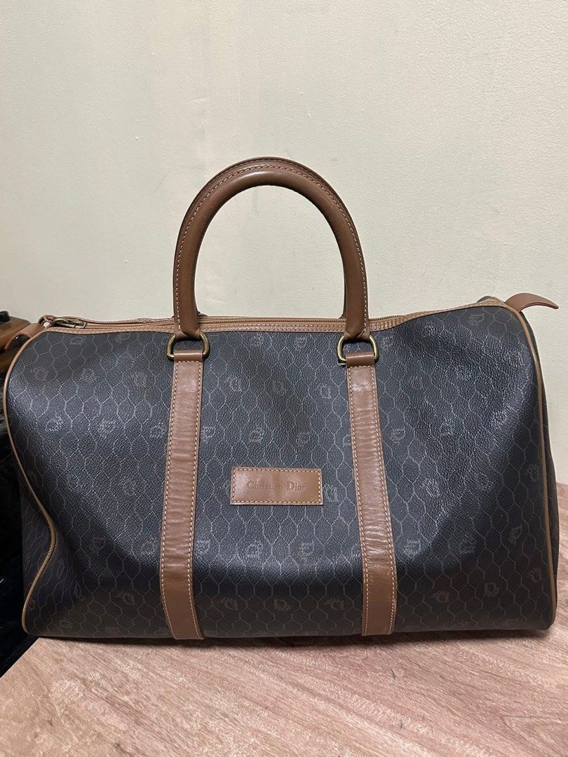 Guaranteed original 💯💯💯 DIOR BOSTON BAG (Category: Luxury Bags & Wallets) located in Quezon City. Submitted by jhaediah (Listing ID 1376282956, Image 1). Description: Guaranteed original 💯💯💯 DIOR BOSTON BAG No issue No flaws **please check photos for your reference. What you see is what you get. ❤️ ❗️PLEASE MANAGE YOUR EXPECTATIONS AS YOU WERE BUYING PRELOVED ITEMS. ❣️FIRST TO PAY PO TAYO SA ITEMS. As long as unpaid, it will remain availabl