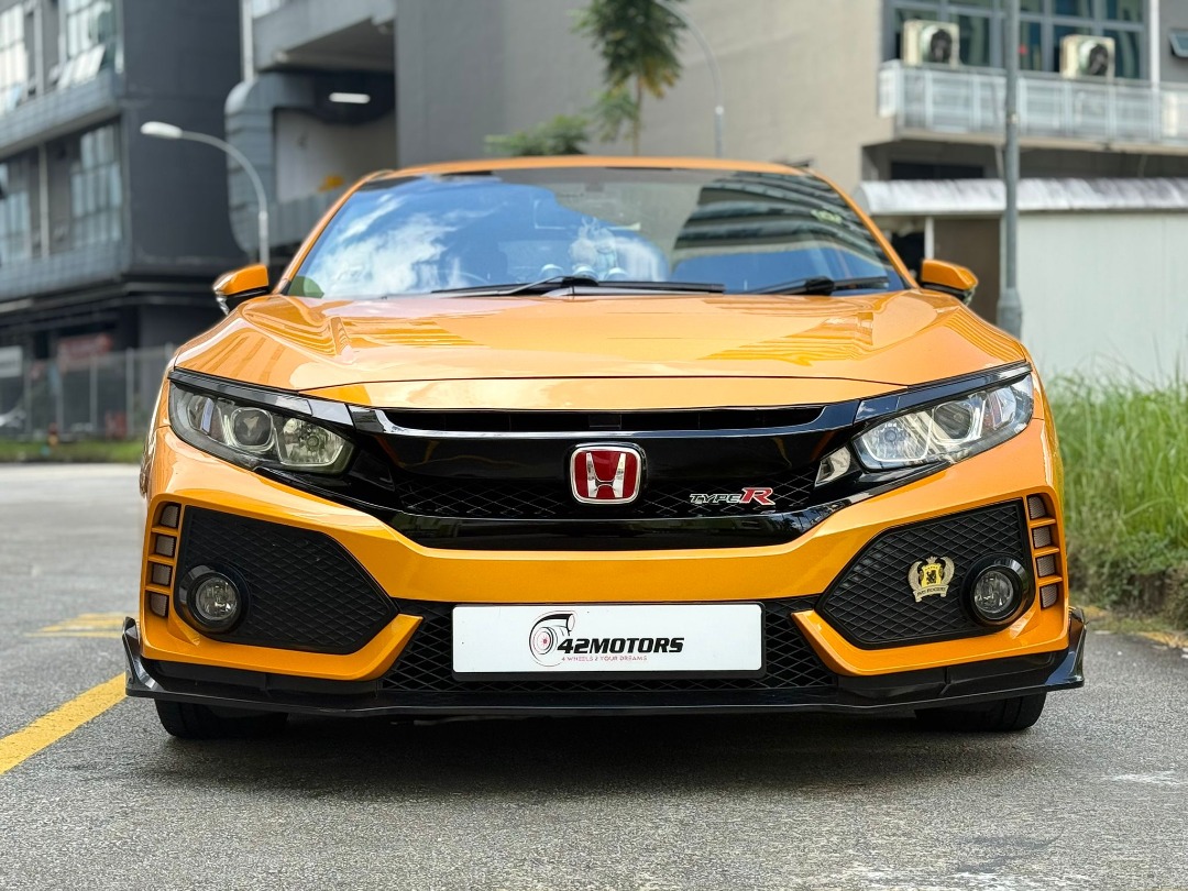 (Category: ) located in . Submitted by 42motorssg (Listing ID 1376361401, Image 1). Description: .