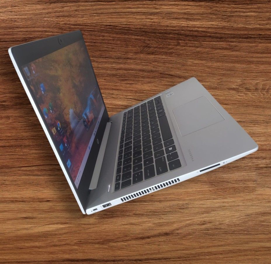 Hp 10th Gen SSD 512GB , RAM 16GB 14" laptop, windows 11 (Category: Laptops & Notebooks) located in Singapore. Submitted by ForLearn (Listing ID 1376371689, Image 2). Description: Hp 10th Gen SSD 512 GB i5 RAM 16GB, Windows 11, professional, Microsoft office activated Word, Excel, PowerPoint etc Wifi , webcam, Bluetooth Screen 14" Good battery , With Charger , wireless mouse , bag Good and speedy condition laptop Warranty Good working condition , 
