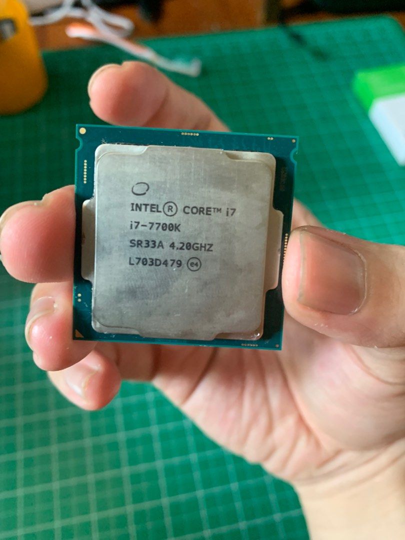 Intel i7-7700k (nego a bit)62863084726018118