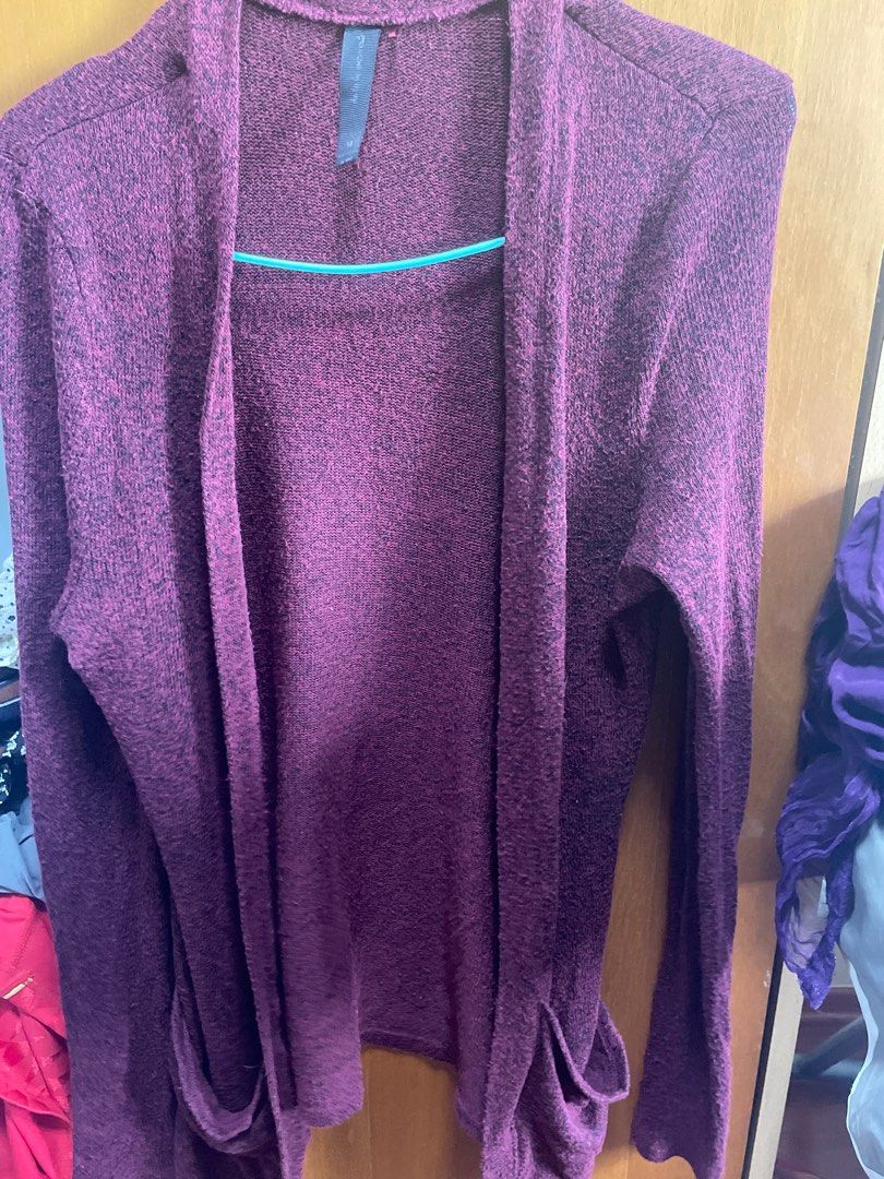jacket (Category: Traditional & Ethnic wear) located in Singapore. Submitted by dharsaryini (Listing ID 1376278250, Image 3). Description: Both jackets for $20!! One for $10 !!.