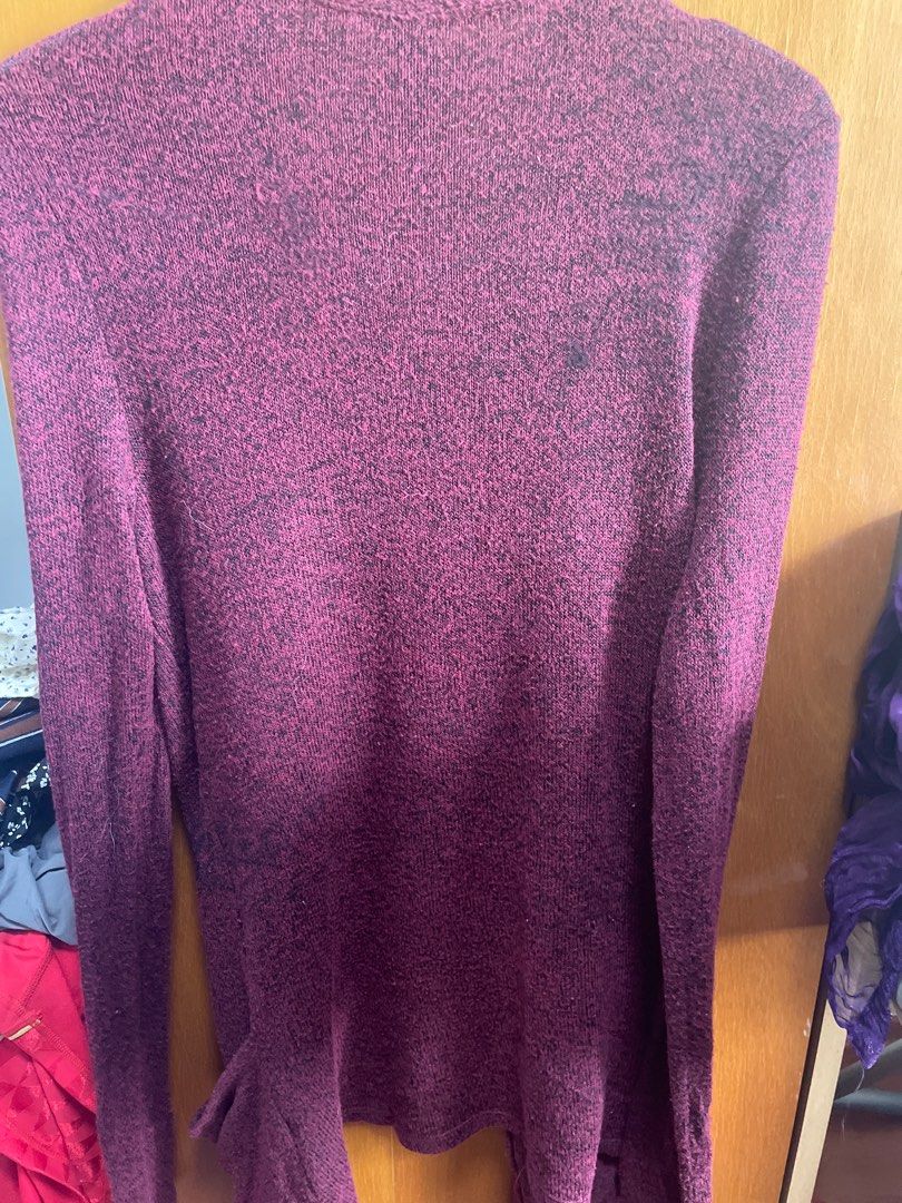 jacket (Category: Traditional & Ethnic wear) located in Singapore. Submitted by dharsaryini (Listing ID 1376278250, Image 4). Description: Both jackets for $20!! One for $10 !!.