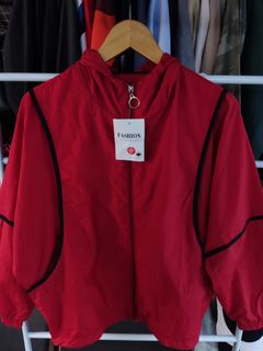 (Kategori: ) berada di . Dikirim oleh rzk_thriftstop (ID iklan 1376374850, Gambar 1). Deskripsi: .
