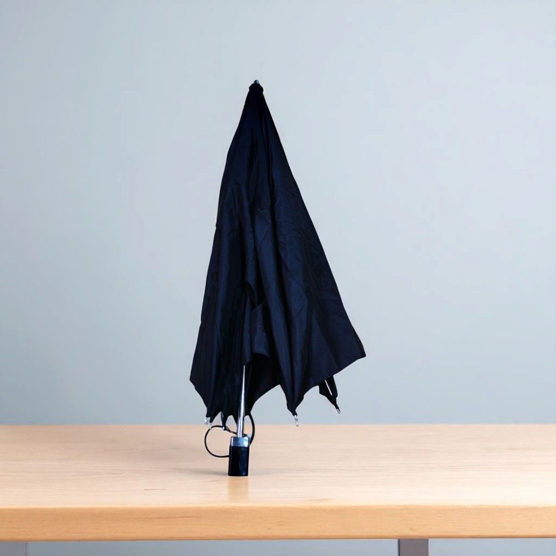 Japan surplus folding umbrella (Category: Umbrellas) located in Quezon City. Submitted by plantcorner (Listing ID 1376355322, Image 3). Description: .
