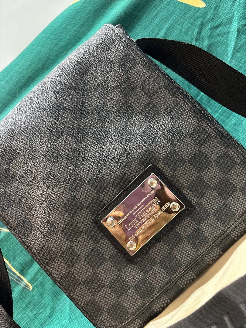 JP Body bag Graphite (Category: Luxury Bags & Wallets) located in Cebu City. Submitted by day.98 (Listing ID 1376356012, Image 3). Description: selected from japan surplus genuine leather coded no flaws .