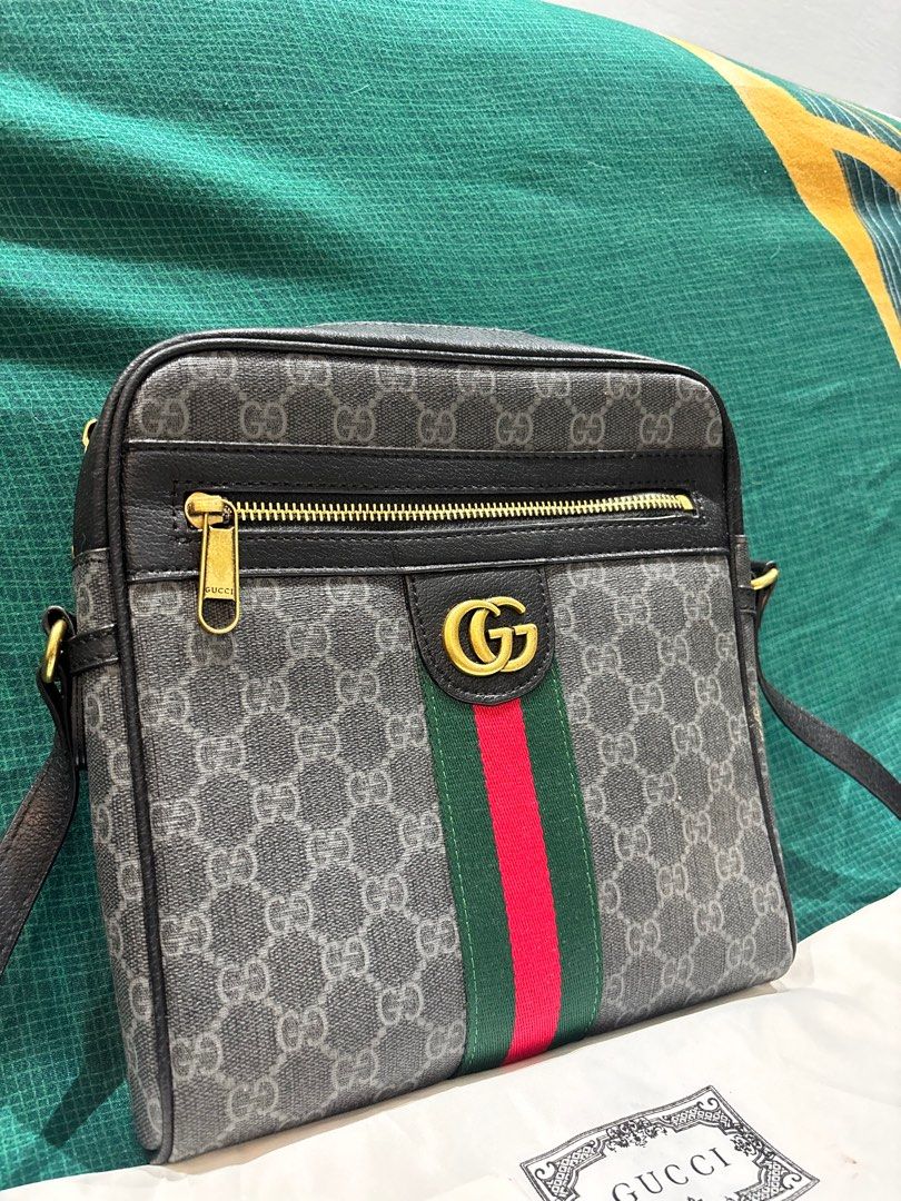 JP gucci bag (Category: Luxury Bags & Wallets) located in Cebu City. Submitted by day.98 (Listing ID 1376356395, Image 2). Description: selected from japan surplus genuine leather coded no flaws.