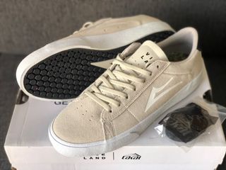 （分類：）位於 。 由 onthedouble 提交（商品編號 1376317430，圖片 1）。簡介： 。