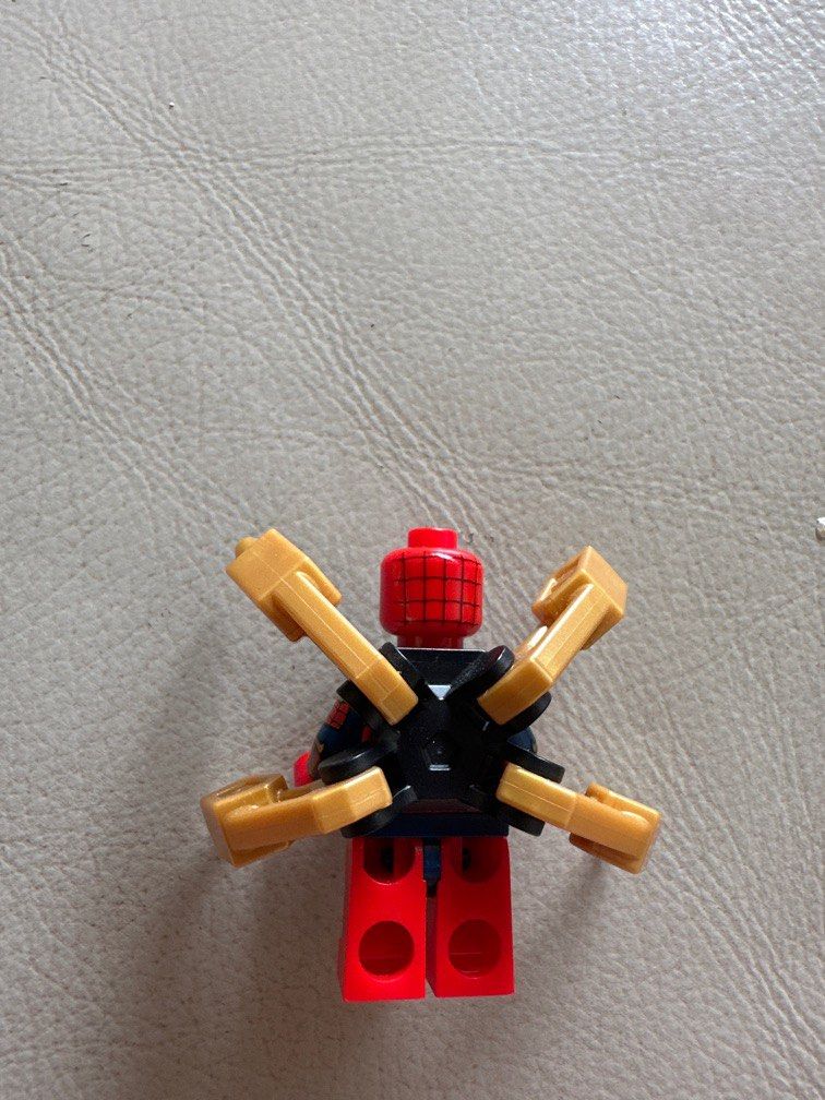 月  LEGO Marvel Super Heroes 76108 Sanctum Sanctorum Showdown