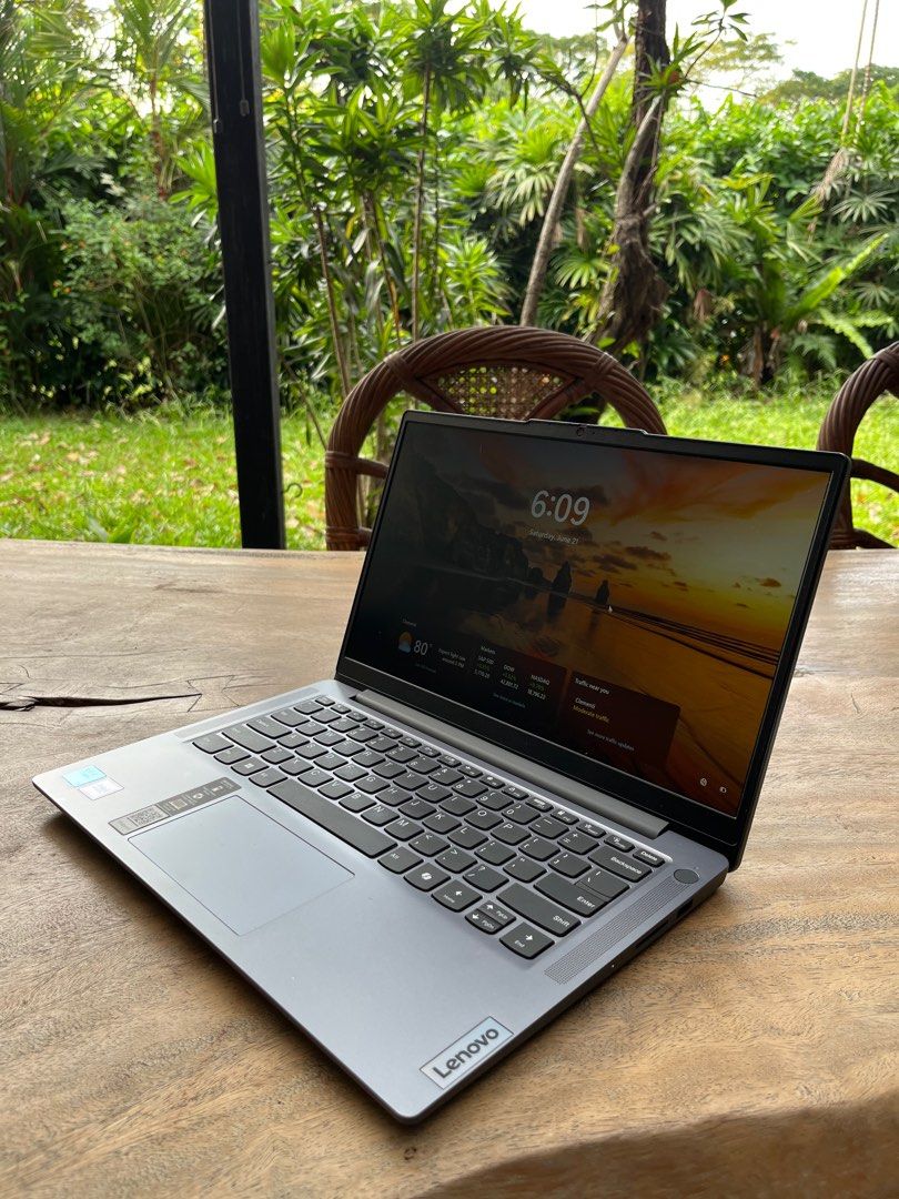 Lenovo Ideapad Slim 3 Intel Core 3 14” (Category: Laptops & Notebooks) located in Singapore. Submitted by arminxy (Listing ID 1376250077, Image 2). Description: *ALMOST LIKE NEW* Bought in 2024 at Challenger for $900. Selling due to office closure. Perfect working condition. Didn’t take a picture of the laptop lid as I don’t see any scratches on it. .