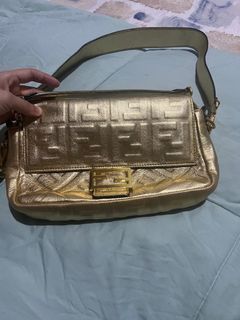 (Category: ) located in . Submitted by misshasya (Listing ID 1376223463, Image 1). Description: .