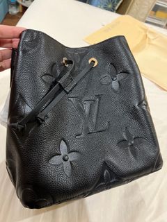(Category: ) located in . Submitted by NHshop0709 (Listing ID 121644721, Image 1). Description: .