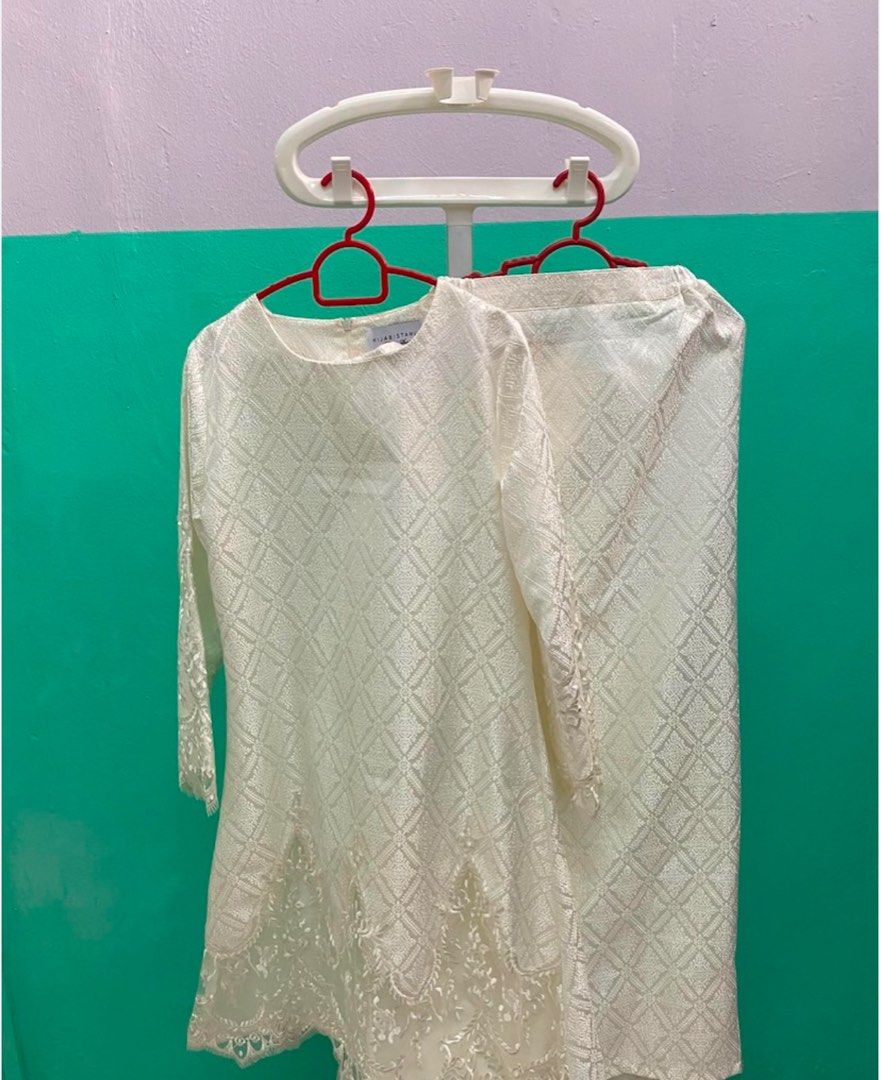 Nastasya kurung hijabistahub (Category: Announcements) located in Port Dickson. Submitted by farrananiey (Listing ID 1373242102, Image 2). Description: Off white.