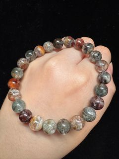 (Category: ) located in . Submitted by purplecrystals (Listing ID 1376354893, Image 1). Description: .