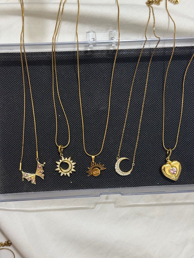 Necklaces (Fancy Gold) Set 4 (Category: Necklaces) located in Taguig. Submitted by shopyumona (Listing ID 1376396150, Image 1). Description: These are preloved so please manage expectations. But they’re really like new.