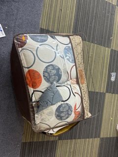 (Category: ) located in . Submitted by toi_mart (Listing ID 1376410315, Image 1). Description: .