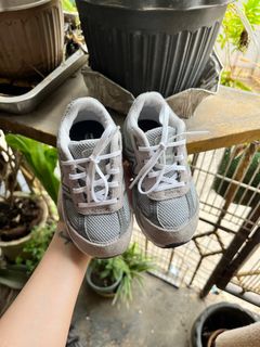 (Category: ) located in . Submitted by kitclothing (Listing ID 1376370888, Image 1). Description: .