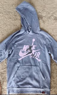 (Category: ) located in . Submitted by preloved.tsara (Listing ID 1376347906, Image 1). Description: .