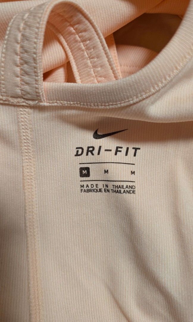 Nike Dri-fit Tank Top (Category: Activewear) located in Manila. Submitted by mcemmm (Listing ID 1376329600, Image 3). Description: Mop: Bdo or Gcash only. Delivery via Grab or Lalamove only. Location: Novaliches Q.C.