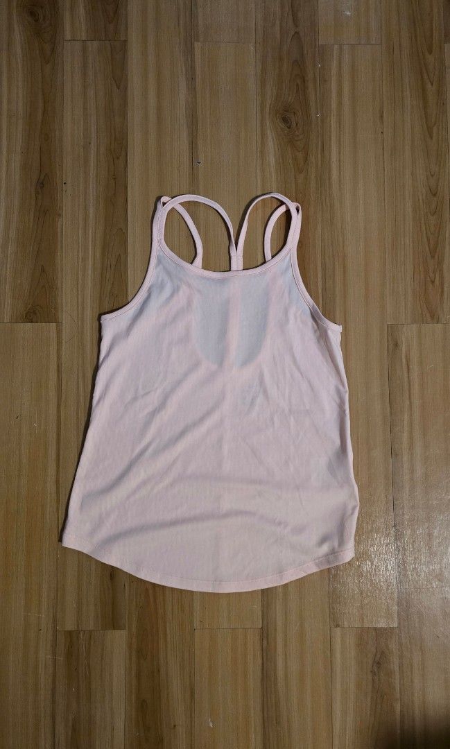 Nike Dri-fit Tank Top (Category: Activewear) located in Manila. Submitted by mcemmm (Listing ID 1376329600, Image 1). Description: Mop: Bdo or Gcash only. Delivery via Grab or Lalamove only. Location: Novaliches Q.C.