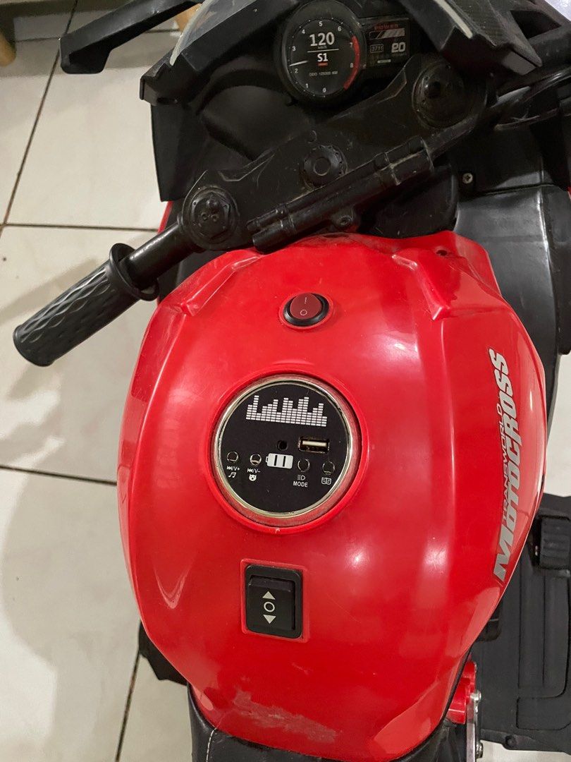ninja motorbike toy (Category: Kids Toys) located in Marikina City. Submitted by chestmaester708 (Listing ID 1376302310, Image 3). Description: selling my daughters motorbike toy.. bought this last december 2024 gift but di masyado nagamit..used but not abused. comes with charger.