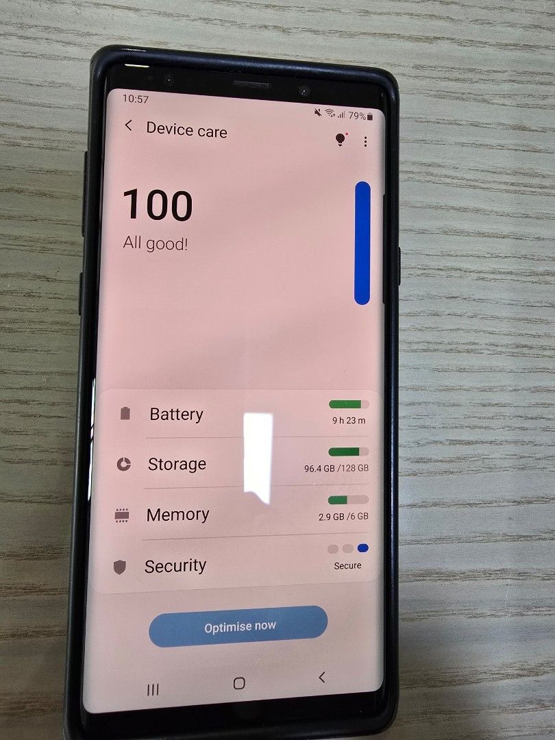 Note 9 128GB (Category: Other Accessories) located in Singapore. Submitted by ambitious_ber (Listing ID 1376243138, Image 1). Description: very good condition. feel free to come S543293 to take alook.