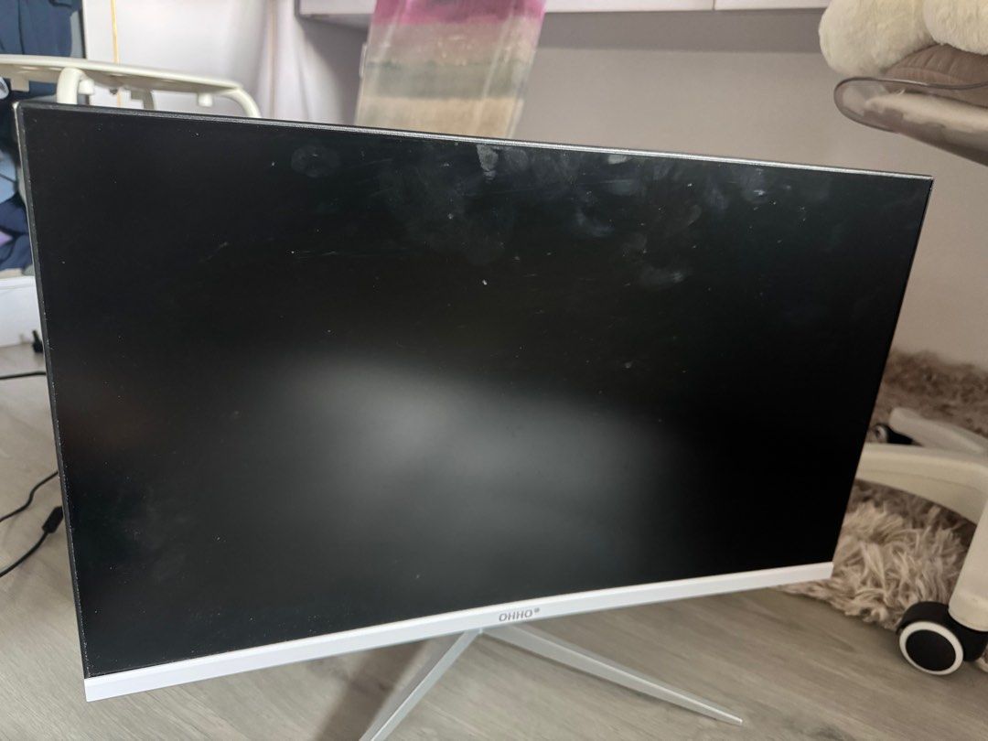 OHHO LED Monitor (Category: Desktops) located in Singapore. Submitted by expiredblueberry (Listing ID 1376328450, Image 3). Description: OHHO Led Monitor 165HZ (24 inch) slightly curved monitor, used for gaming, selling because upgrading still working, 8/10 condition comes with charger only.
