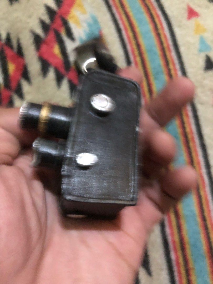 Old small vintage camera key charm (Category: Cameras) located in Quezon City. Submitted by markgolveo (Listing ID 1376262835, Image 3). Description: Old small vintage camera key charm.