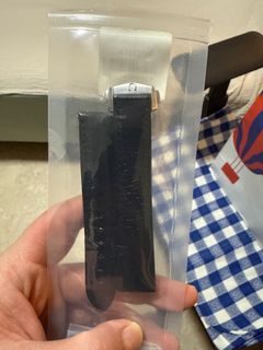 (Category: ) located in . Submitted by Glowth.sg (Listing ID 1376295702, Image 1). Description: .