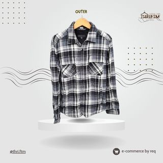 (Kategori: ) berada di . Dikirim oleh thri.ftm (ID iklan 1376284582, Gambar 1). Deskripsi: .