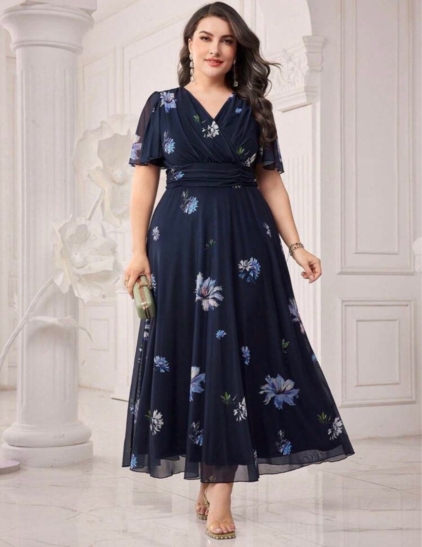 Plus Size Floral Midi Dress (Category: Dresses) located in Pasig City. Submitted by declutteredstudio.mnl (Listing ID 1376226308, Image 1). Description: .