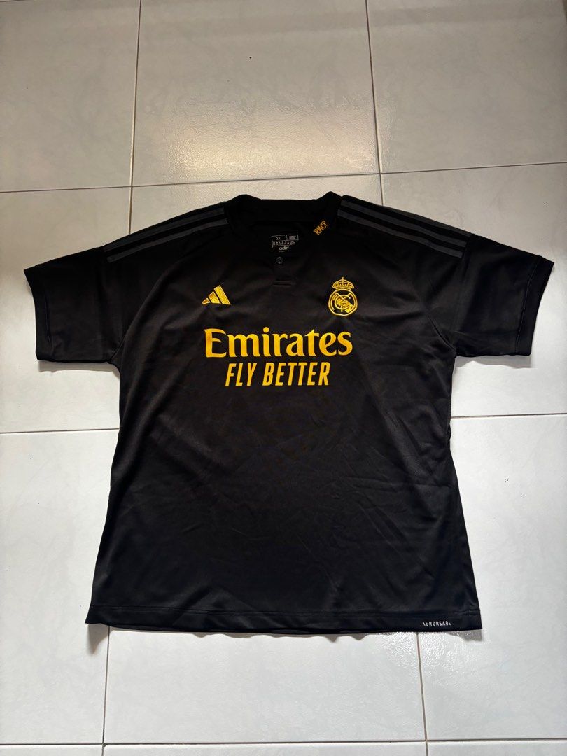 Real madrid 23/24 Jersey (Category: Tshirts & Polo Shirts) located in Singapore. Submitted by mmursyid (Listing ID 1374167541, Image 1). Description: •Only worn a couple of times .