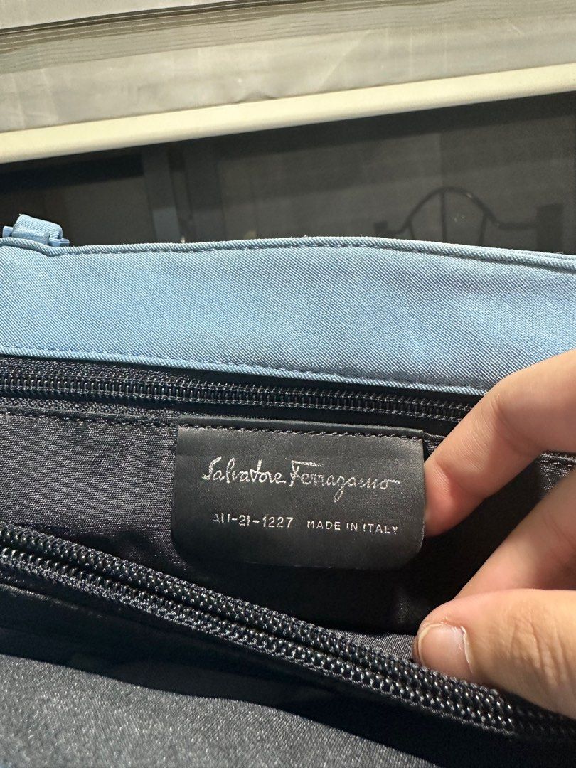 Salvatore Ferragamo Tote Bag (Category: Luxury Bags & Wallets) located in Ilagan. Submitted by whiskyandeevie (Listing ID 1376343051, Image 2). Description: Original Salvatore Ferragamo Tote Bag in Blue Needs bag spa (stains can be removed naman) No tarnish or punit Still in good condition. Cleaning lang po talaga SF c/o buyer.