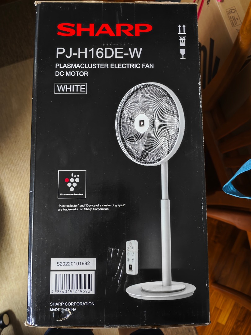 SHARP PJ-H16DE-W Plasmacluster Fan, Furniture & Home Living, Lighting ...