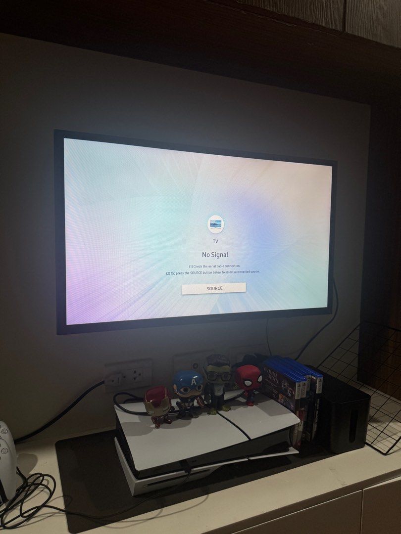 Slightly Used Samsung HDTV 32" (No Box) (Category: TV) located in Manila. Submitted by tekristin (Listing ID 1376395899, Image 3). Description: Samsung HDTV 32" Inclusions: TV unit, power adapter, and tv wall mount. No box Specifications-- Display: Resolution: HD (1366 x 768) Screen Size: 32 inches Refresh Rate: Typically 60Hz Picture Engine: HyperReal HDR: Some models may support HDR (High Dynamic Range), including HDR10+ Contrast: Mega Contrast