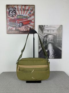 (Kategori: ) berada di . Dikirim oleh tas_bsg (ID iklan 1376375369, Gambar 1). Deskripsi: .