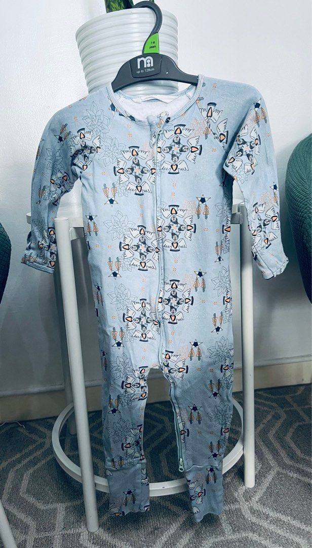 Tili Dahli Snow Angel Jumpsuit (Category: Babies & Kids Fashion) located in Mandaluyong City. Submitted by kris3000 (Listing ID 1376267849, Image 2). Description: .