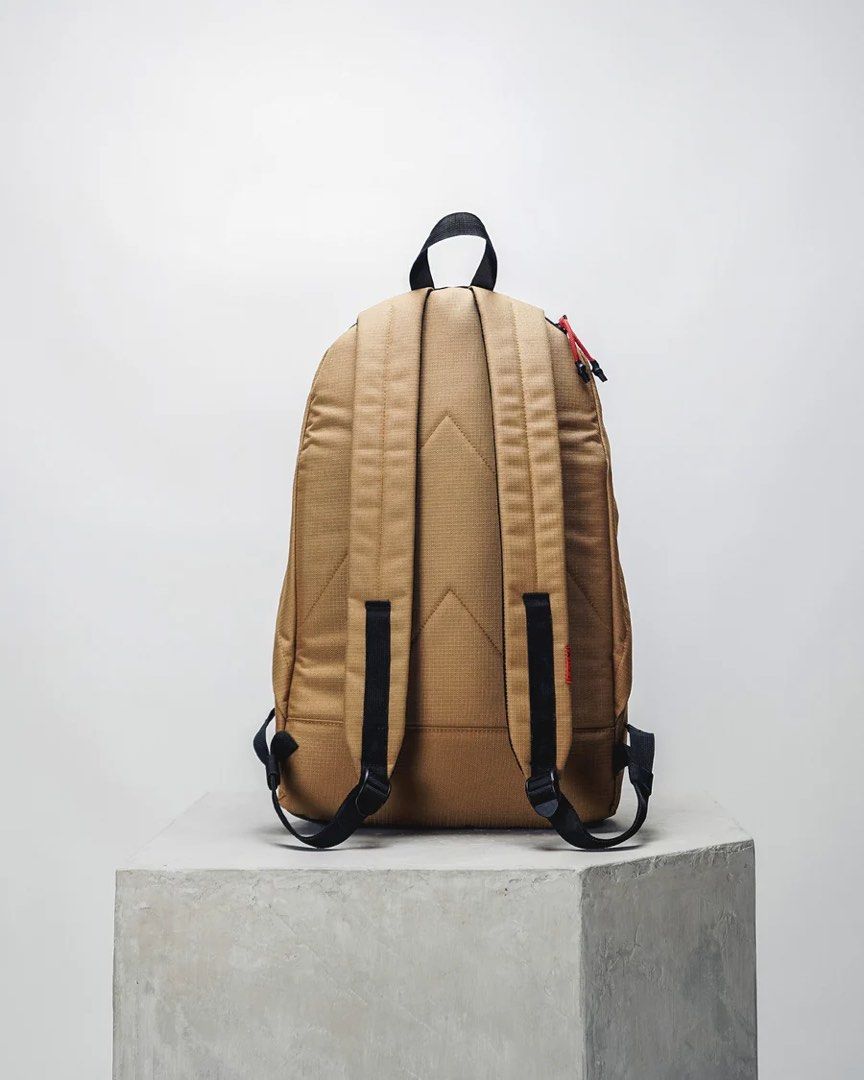 Topologie Urbex Daypack背包, 男裝, 袋, 背包- Carousell