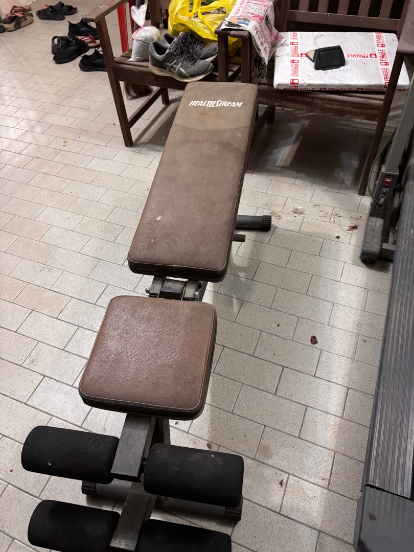Treadmill Bench Treadmill and bench, Sports Equipment, Exercise & Fitness, Cardio ...